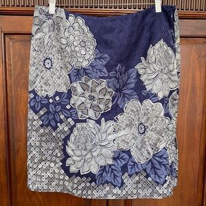 Talbots New With Tags Silk / Cotton blend skirt geometric floral navy grey Sz 16
